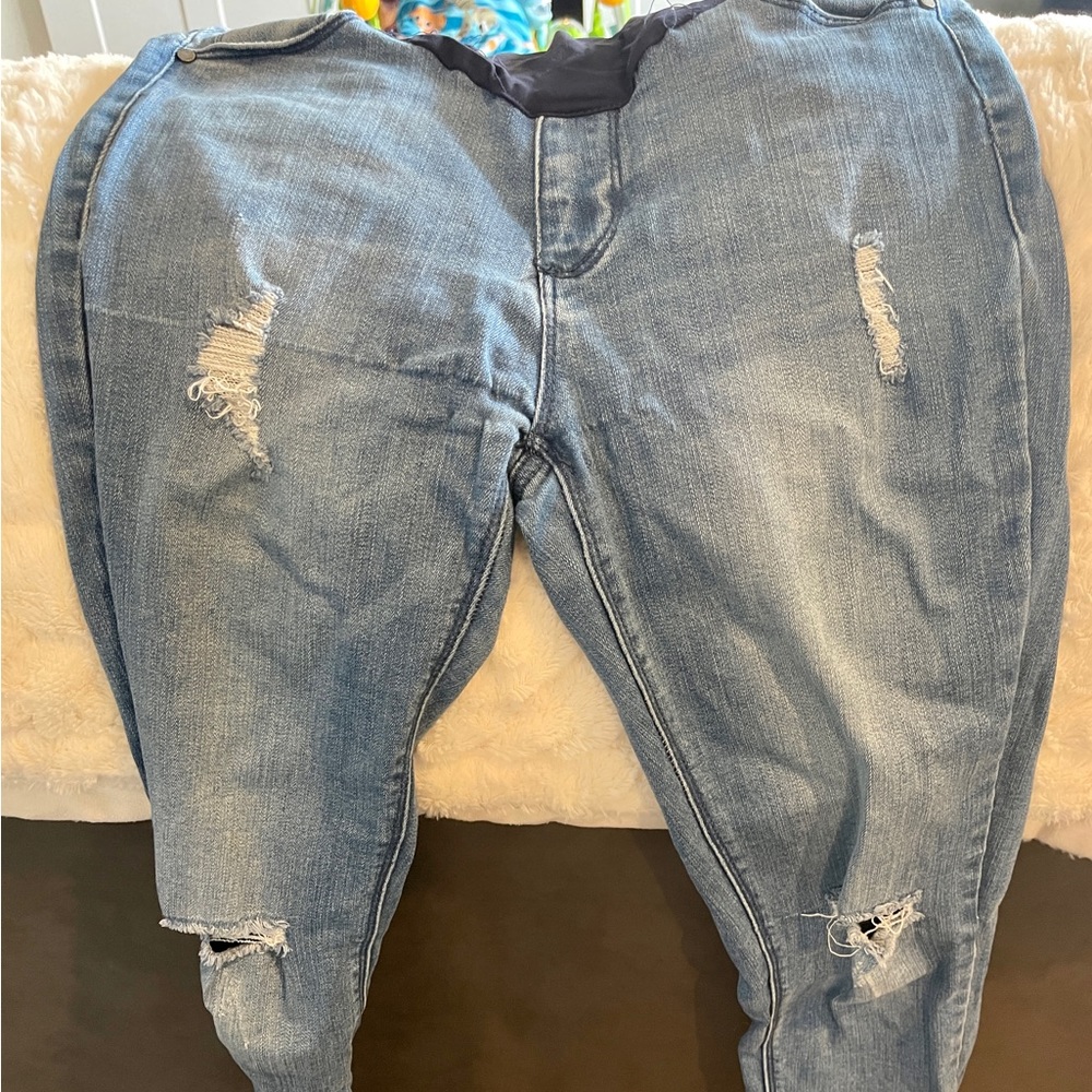 Maternity bundle - Picture 15 of 15